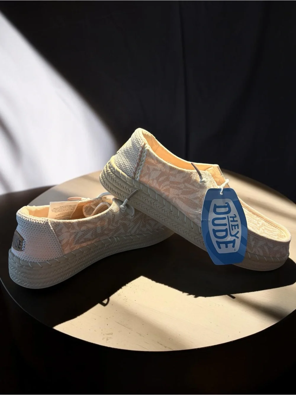 Hey Dude Women's Light Beige Patterned Espadrille Slip-Ons NWT size 9